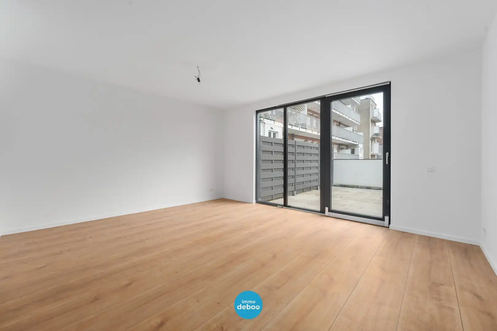 Instapklare bel-etagewoning van 260 m², volledig gerenoveerd in 2024, EPC B en zuidgerichte tuin nabij centrum en zee foto 17