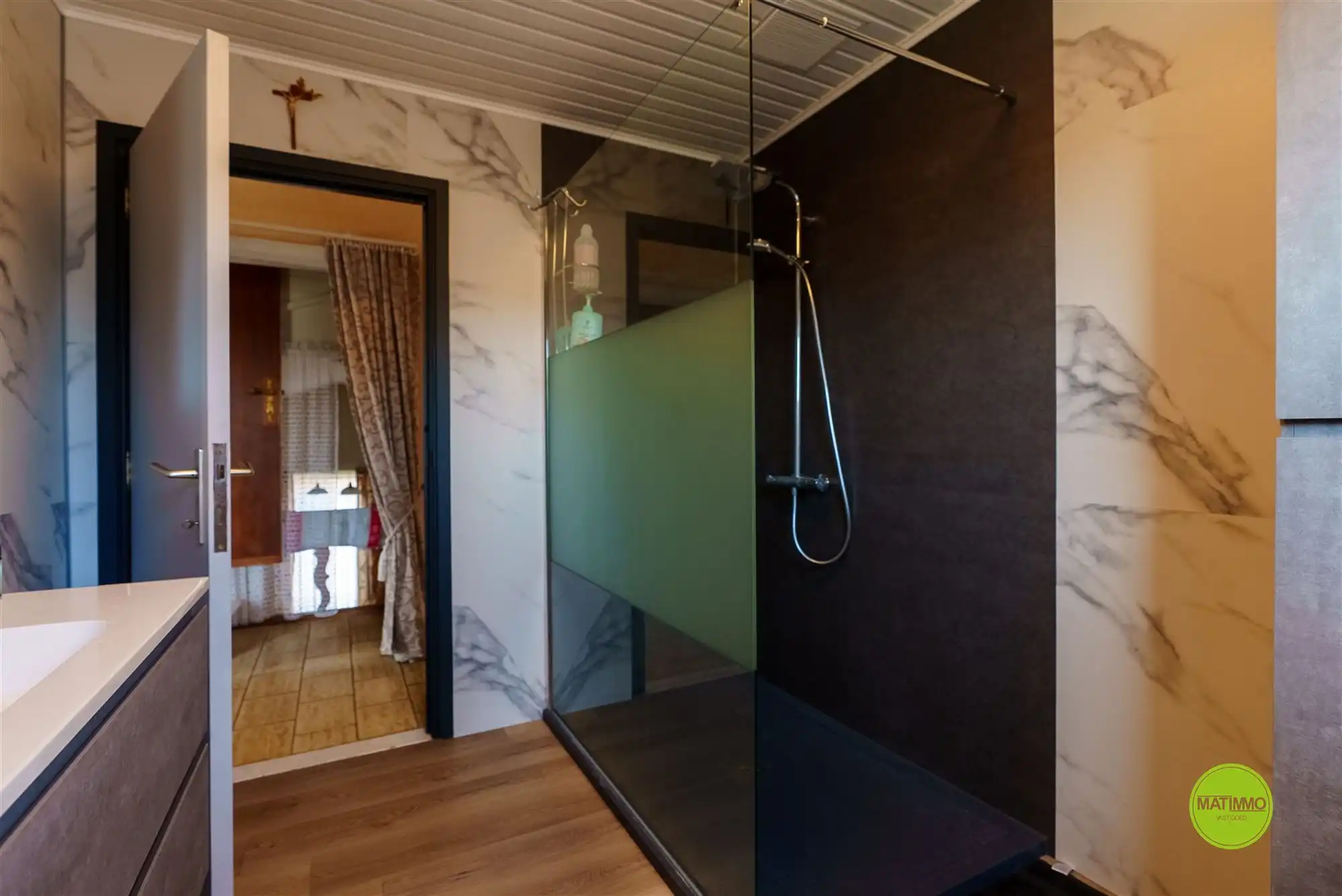 Woning met 8 slaapkamers en veel potentieel te Herk-de-Stad foto 13