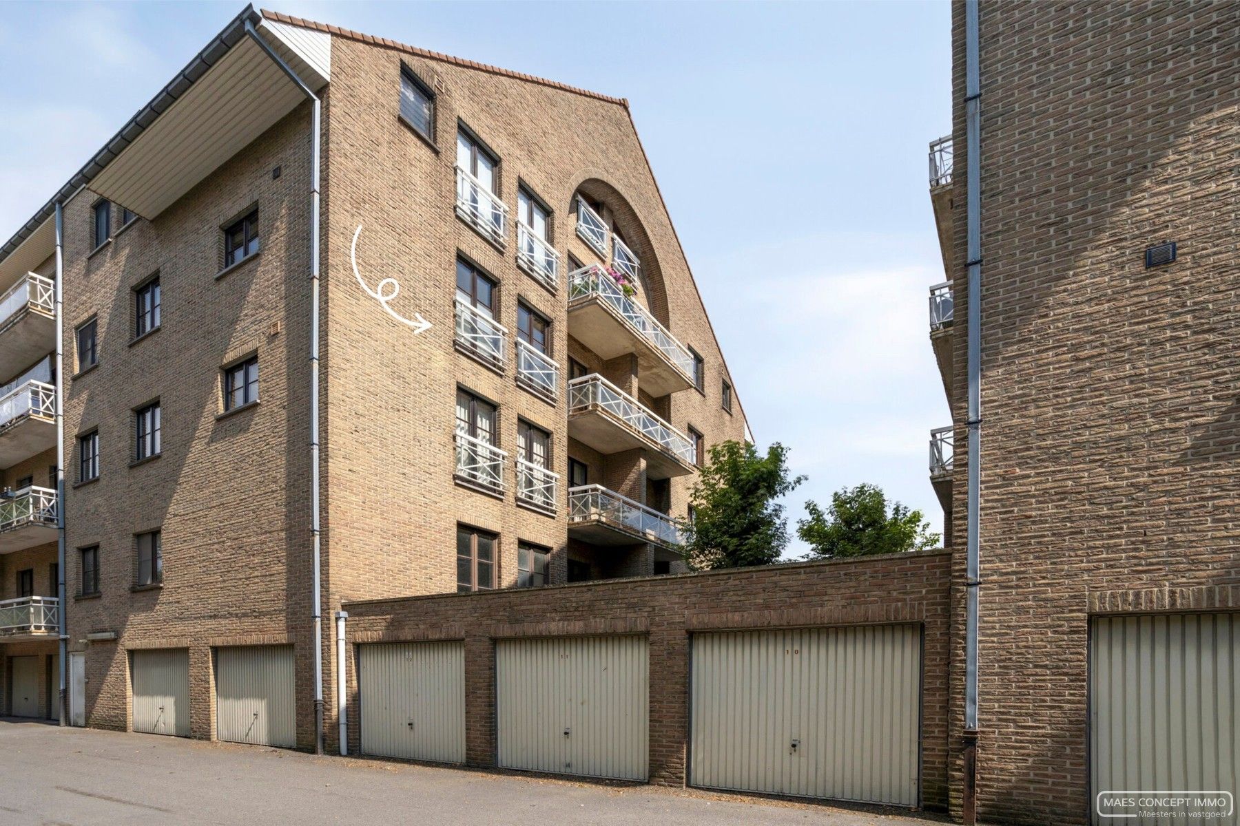 Instapklaar appartement te koop in Harelbeke — topligging vlak bij Kortrijk! foto 22