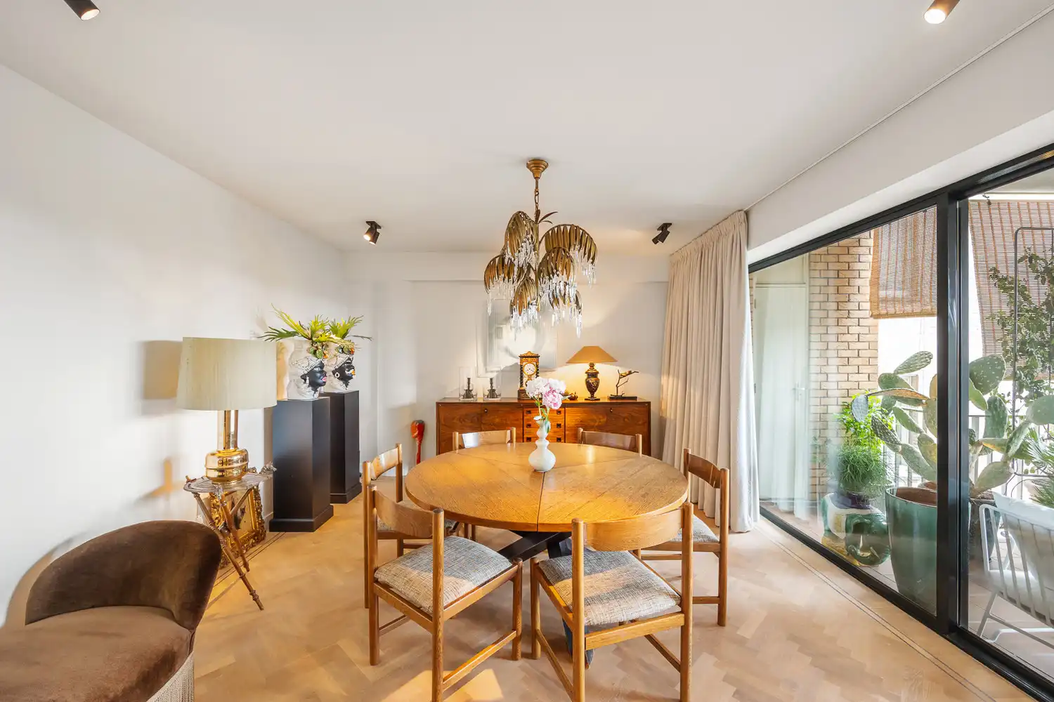 Luxueus en energiezuinig hoekappartement (260m²) op de 6de verdieping met prachtig uitzicht op het Stadspark foto 11