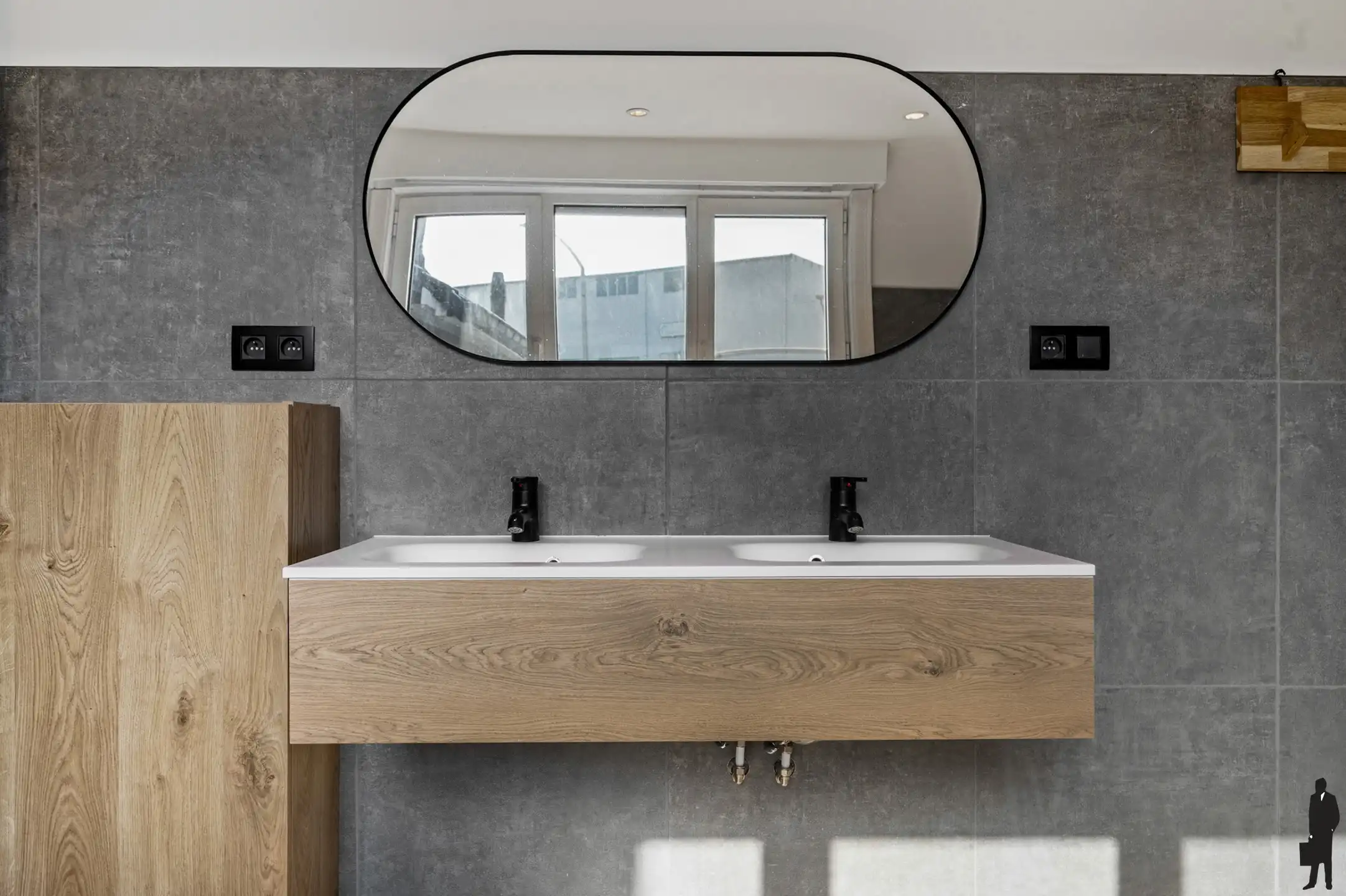 Af te werken burgerwoning met mogelijks 3 tot 4 slaapkamers foto 16