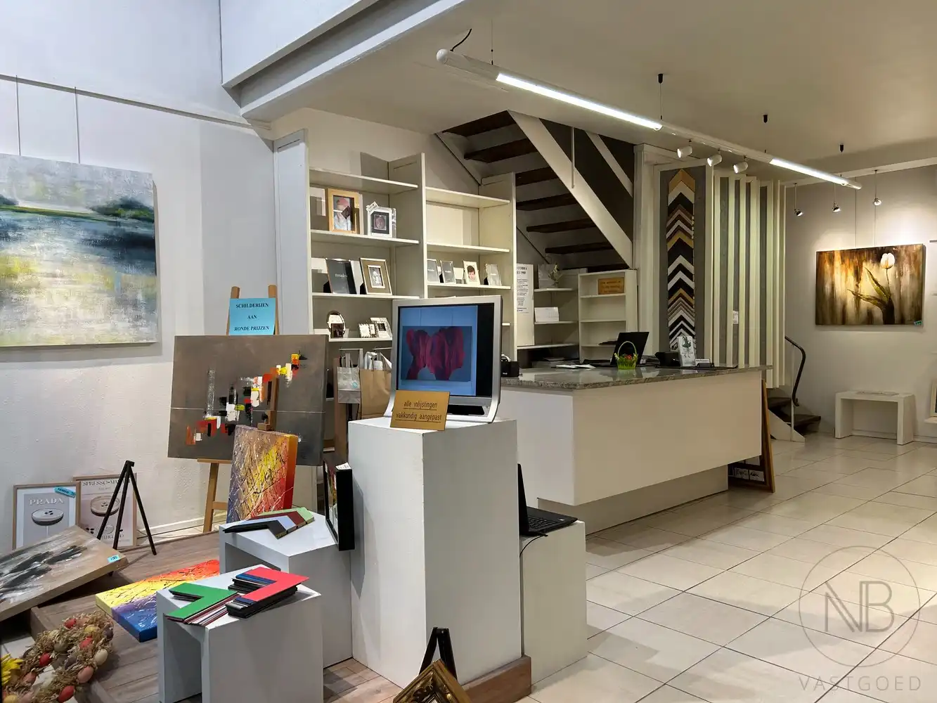 Instapklare handels- of kantoorruimte Shopping 3 in het centrum van Genk foto 2