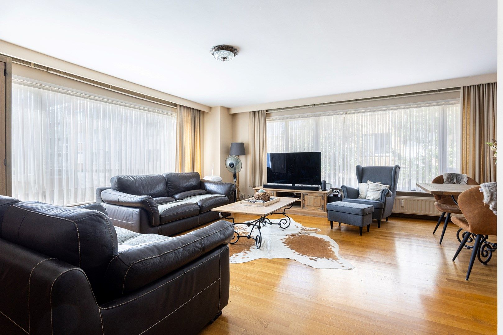 Riant appartement (140m²) met 3 slpks, terras en garagebox! foto 5