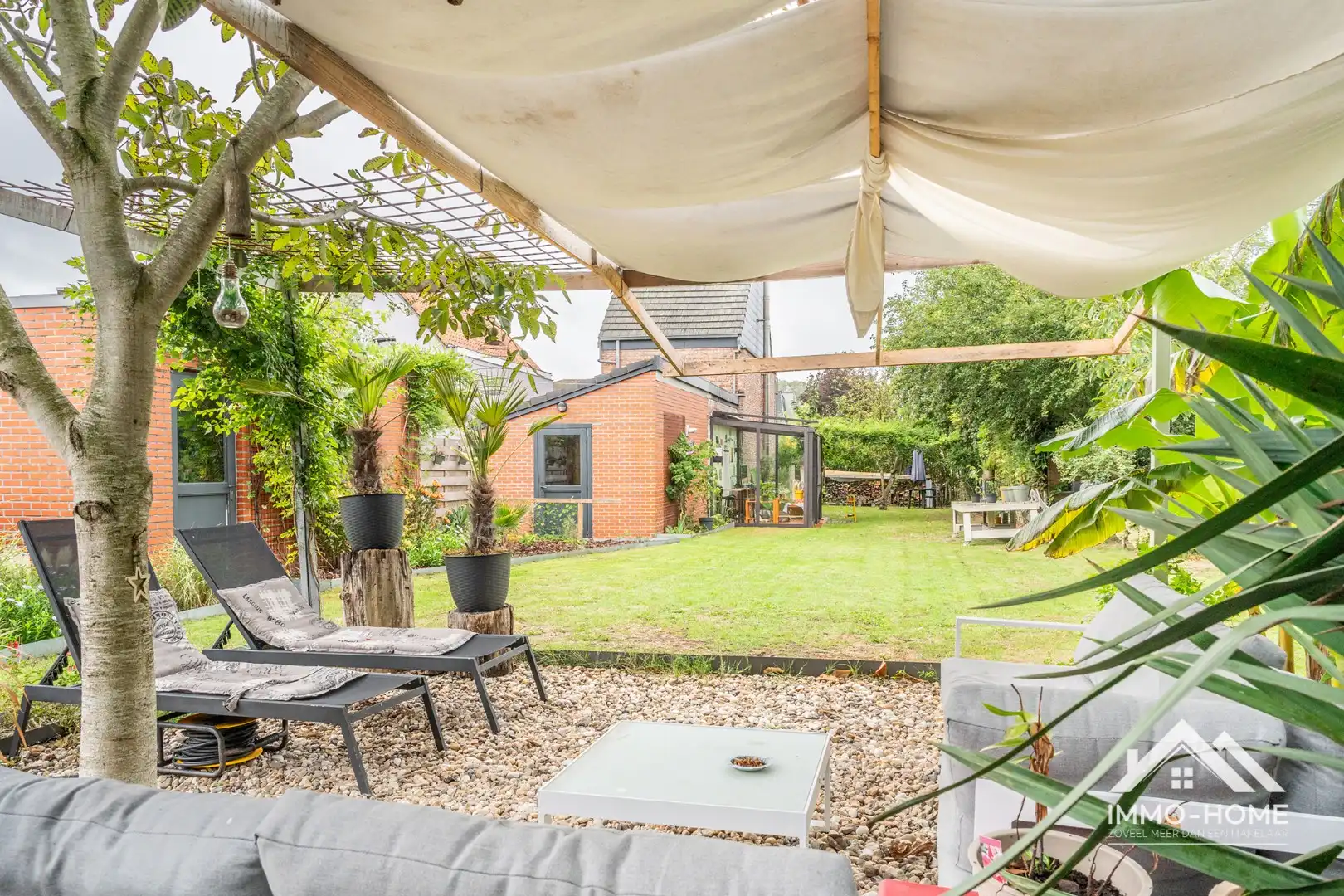 Instapklare woning met schitterende tuin! foto 6