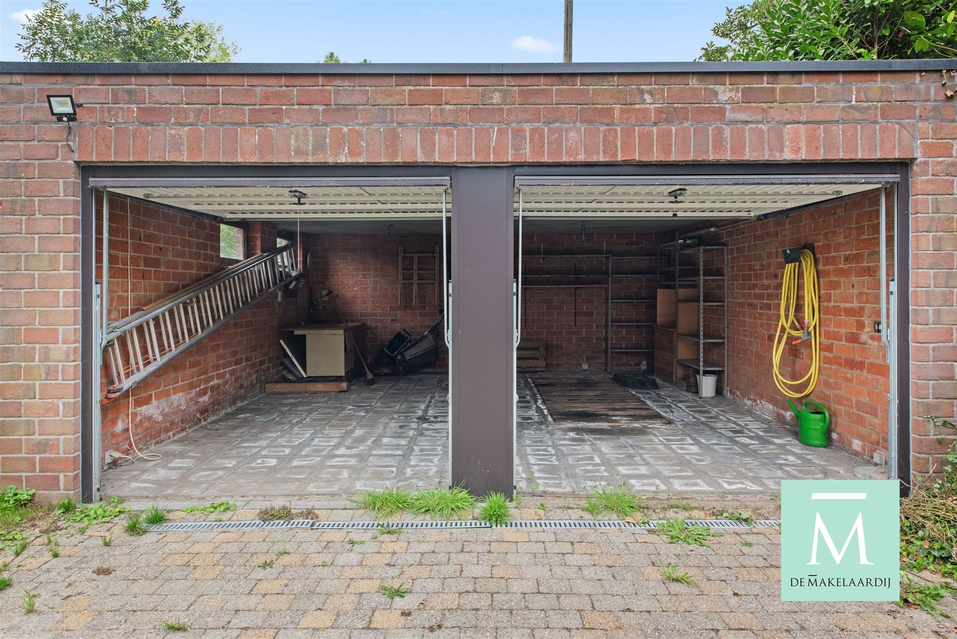 Half-open bebouwing met ruime tuin foto 26
