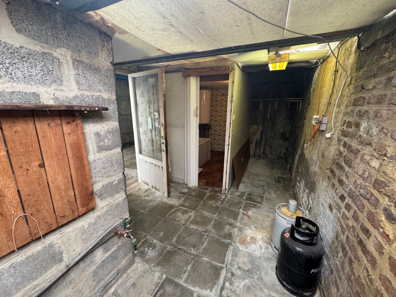 Rustig gelegen woning met twee slaapkamers en tuin foto 11