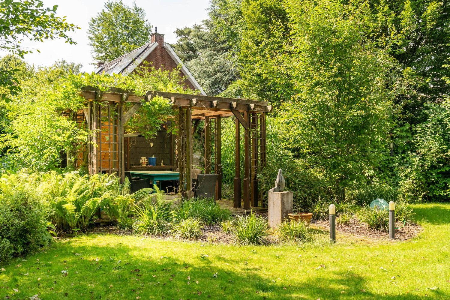 Karaktervolle woning met groene tuin (13,82 are!) foto 57