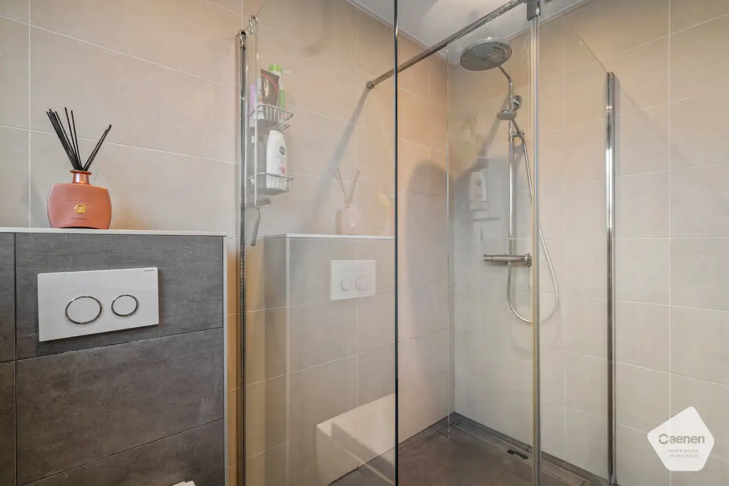 Instapklare gezinswoning met 3 slaapkamers en ruime tuin foto 18