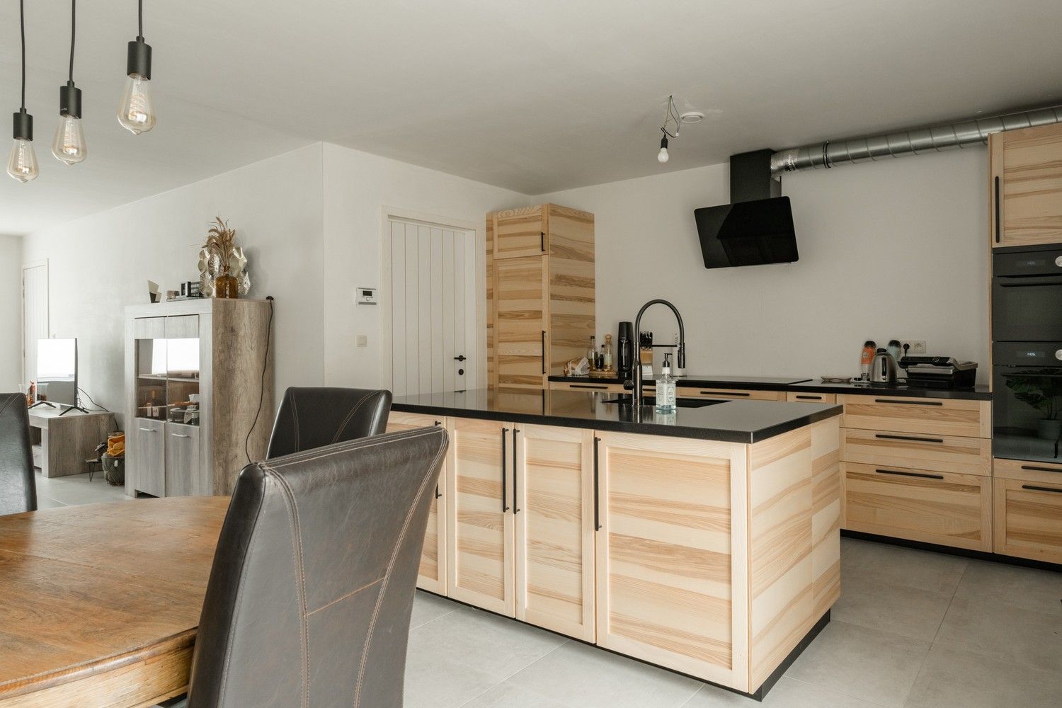 Mooie nieuwe 4 slk woning te Kleine Brogel foto 10