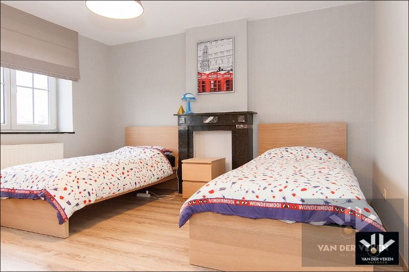 Grotendeels gerenoveerde en instapklare woning met zicht op groen! foto 19