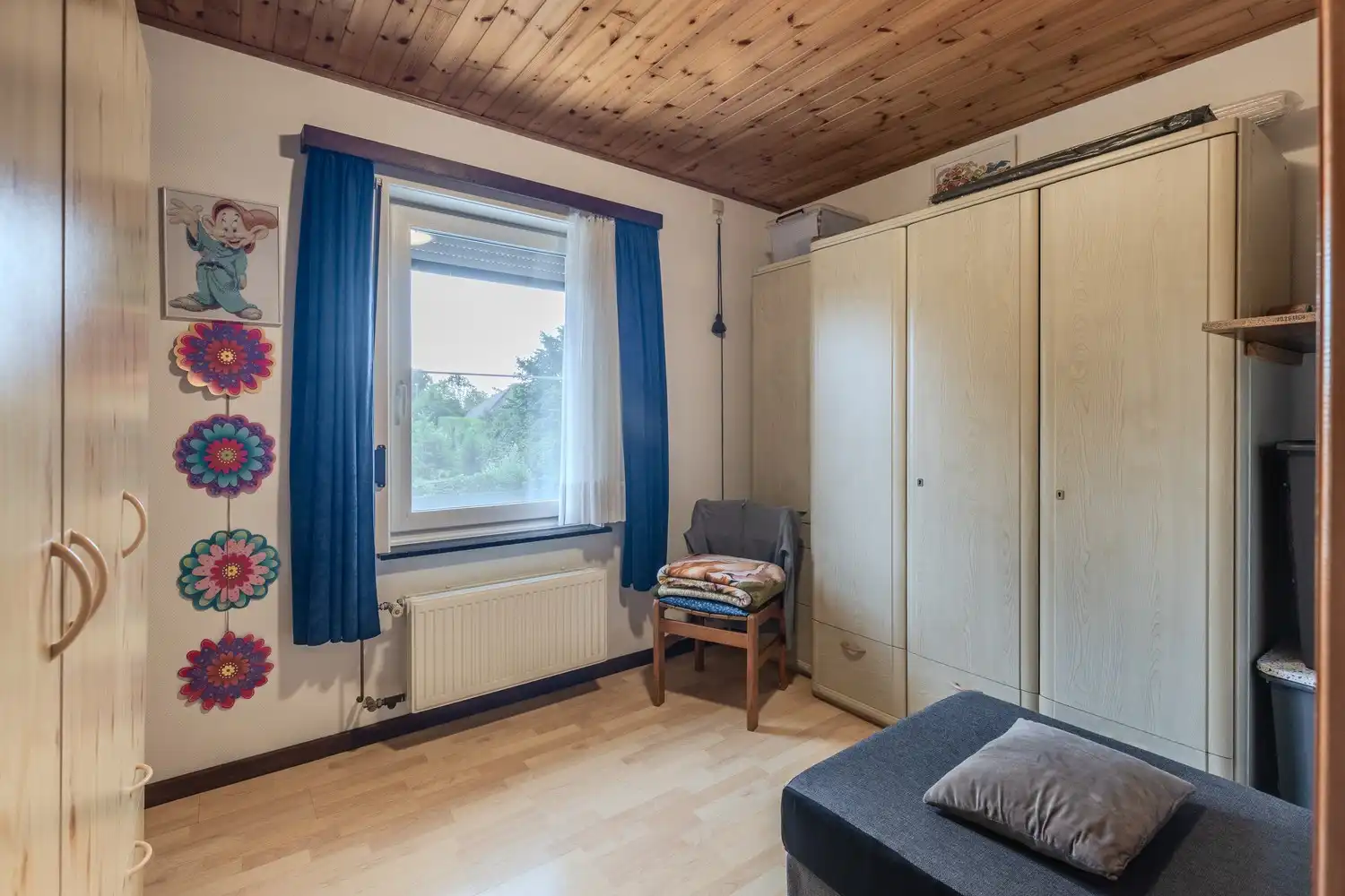 Charmante woning met drie slaapkamers, veranda en losstaande garage in Gellik (Lanaken) foto 23