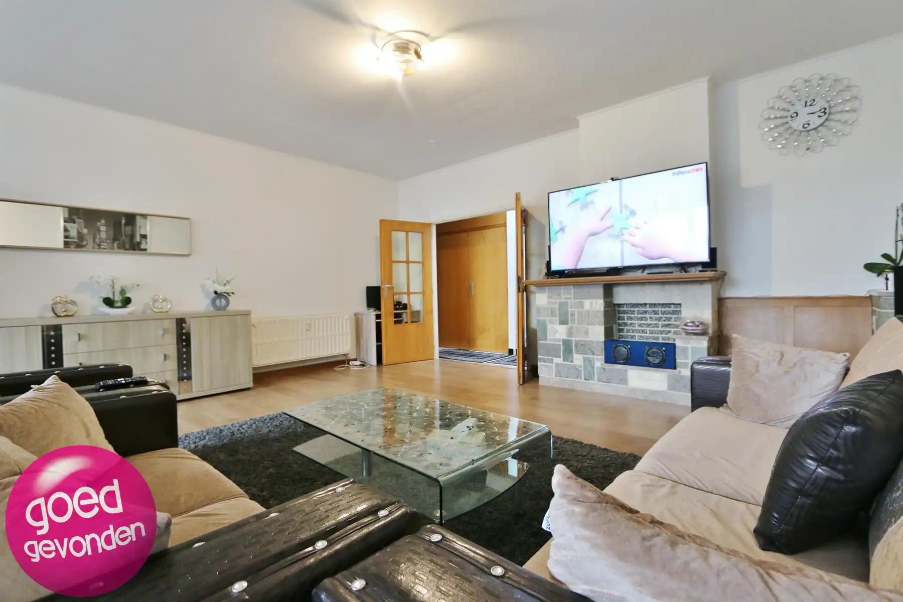 CENTRUM STAD - RUIM APPARTEMENT - 2 tot 3 SLK foto 8