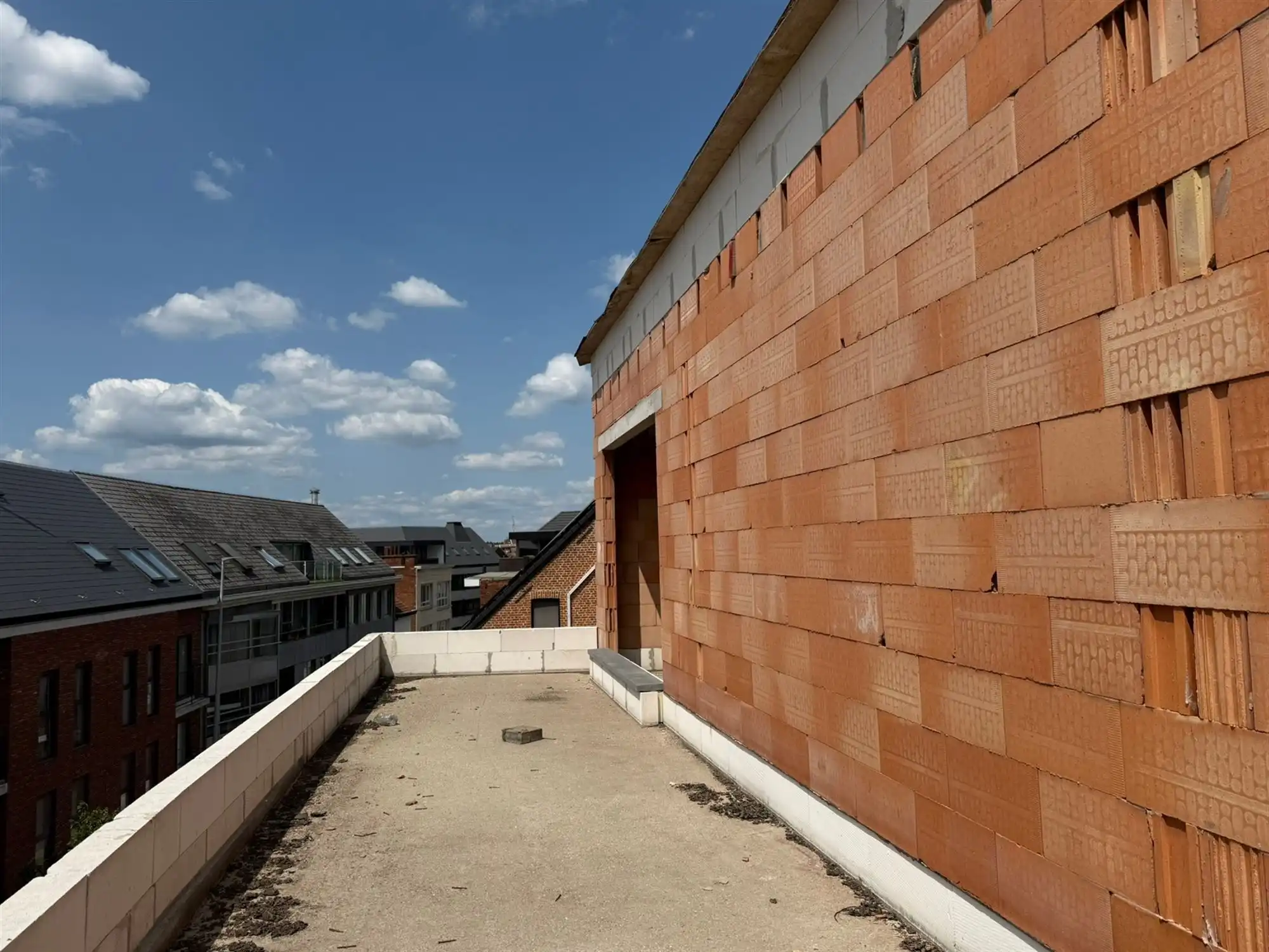 Ruwbouw appartementsgebouw in centrum van Herentals foto 9