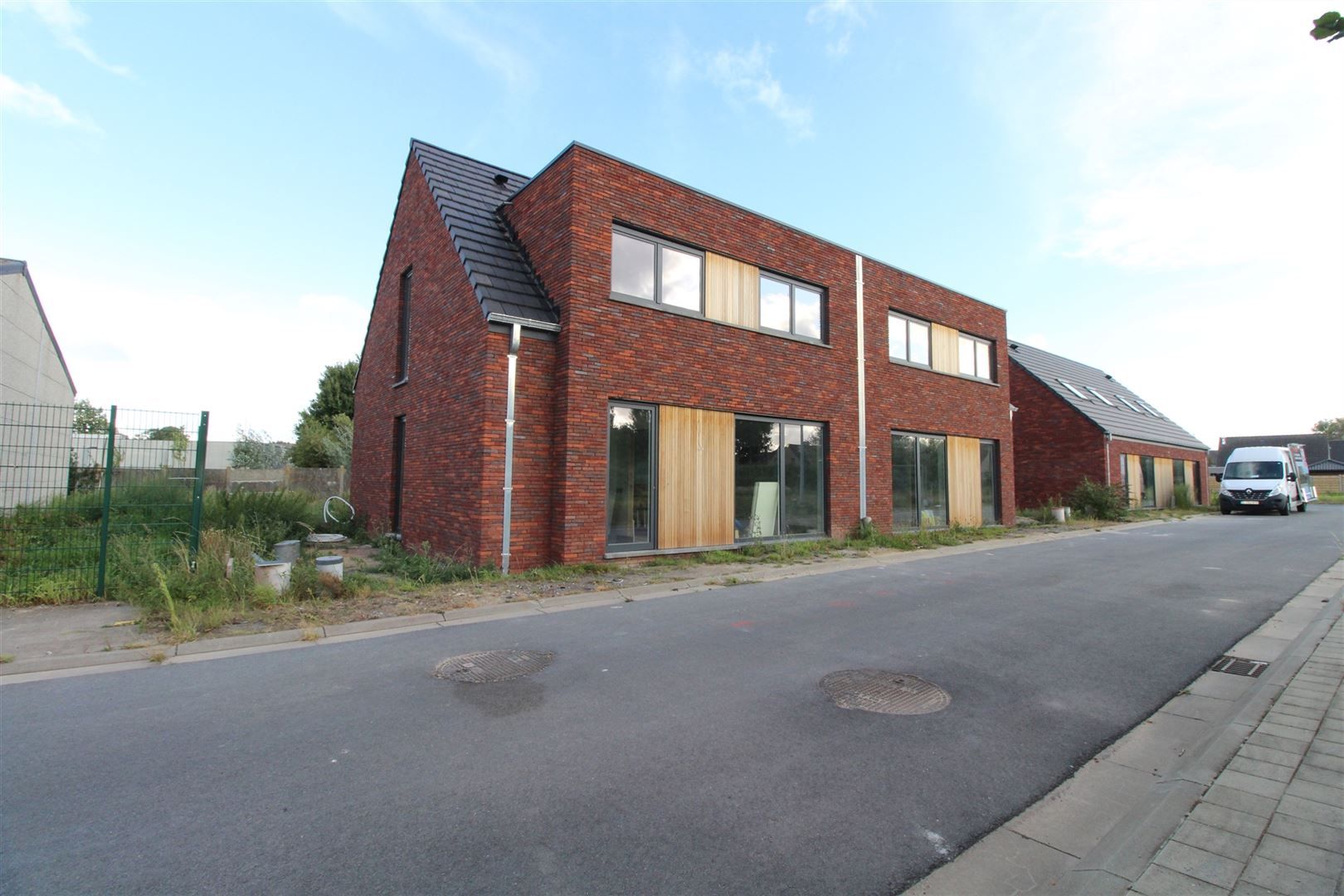 Uniek bouwterrein van 252m² in Poperinge foto {{pictureIndex}}