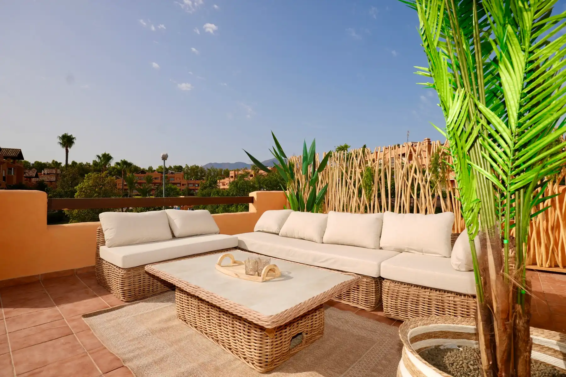 Bemeubeld appartement met parking en berging - uniek aanbod!  foto 30