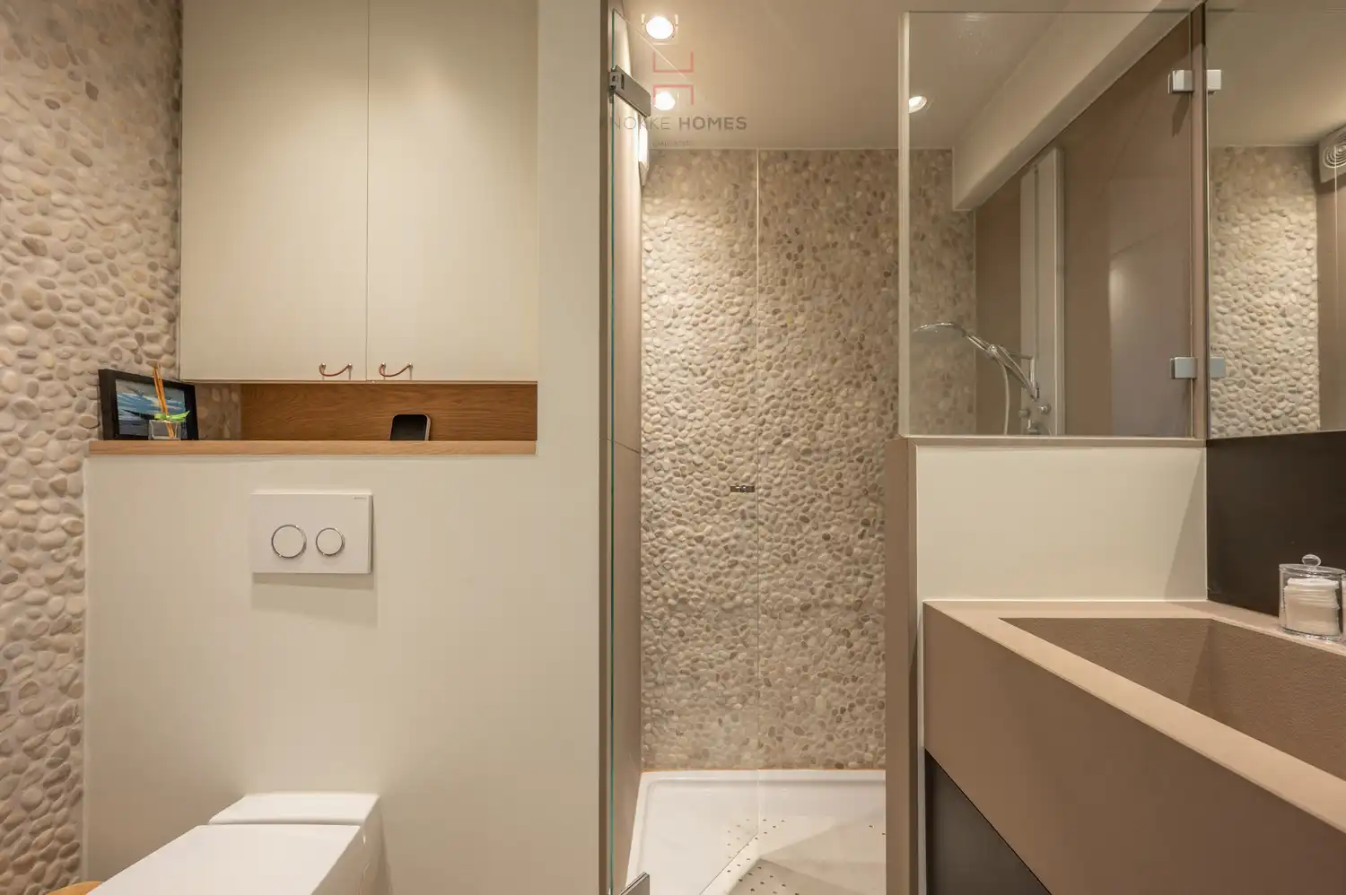 Riant appartement met open zicht over het meer van Duinbergen foto 30