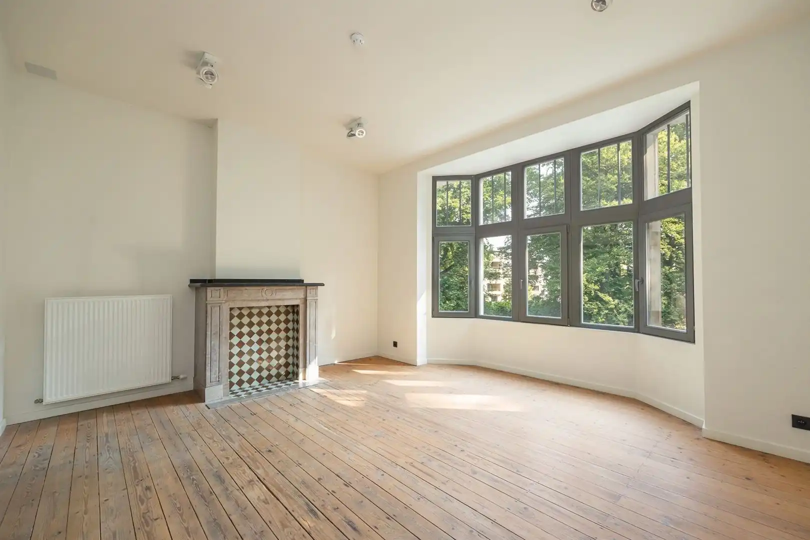 Villa Ullens. Het prachtig gerenoveerde kasteel in hartje Schoten foto 13