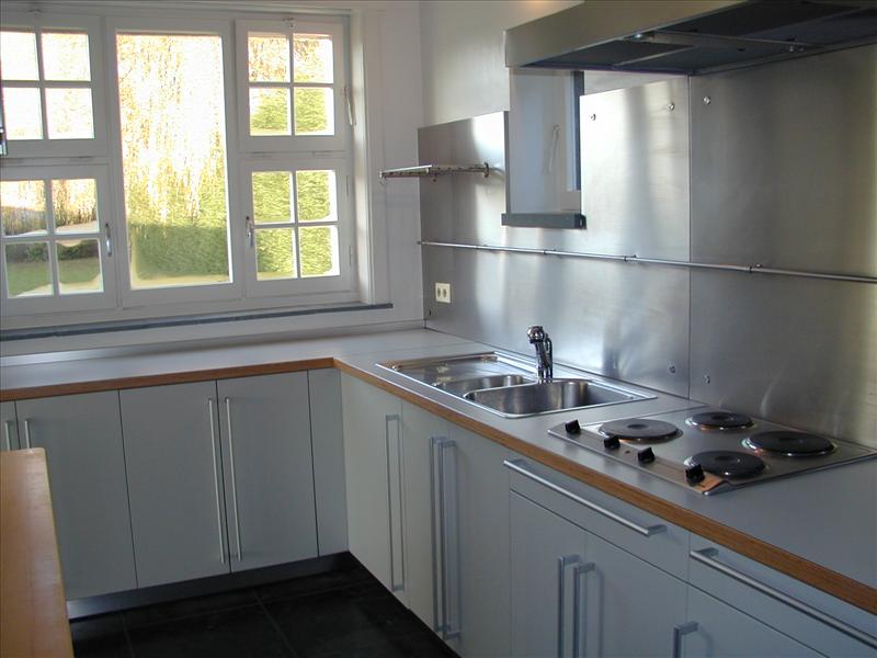 Rustig gelegen villa in residentiële wijk vlakbij de Schaapsdreef op 1.800m². foto 4
