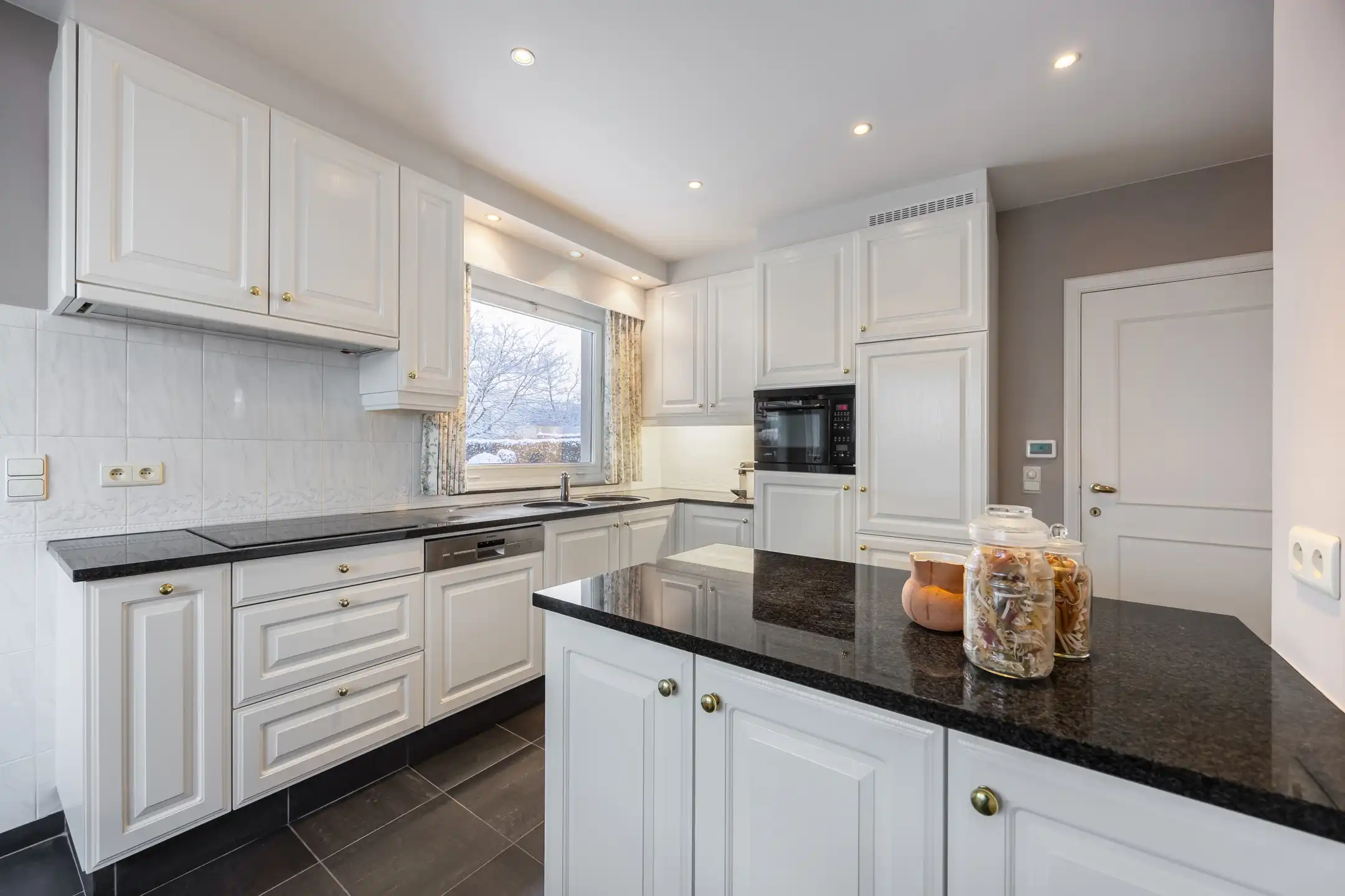 Charmante woning op een toplocatie foto 13