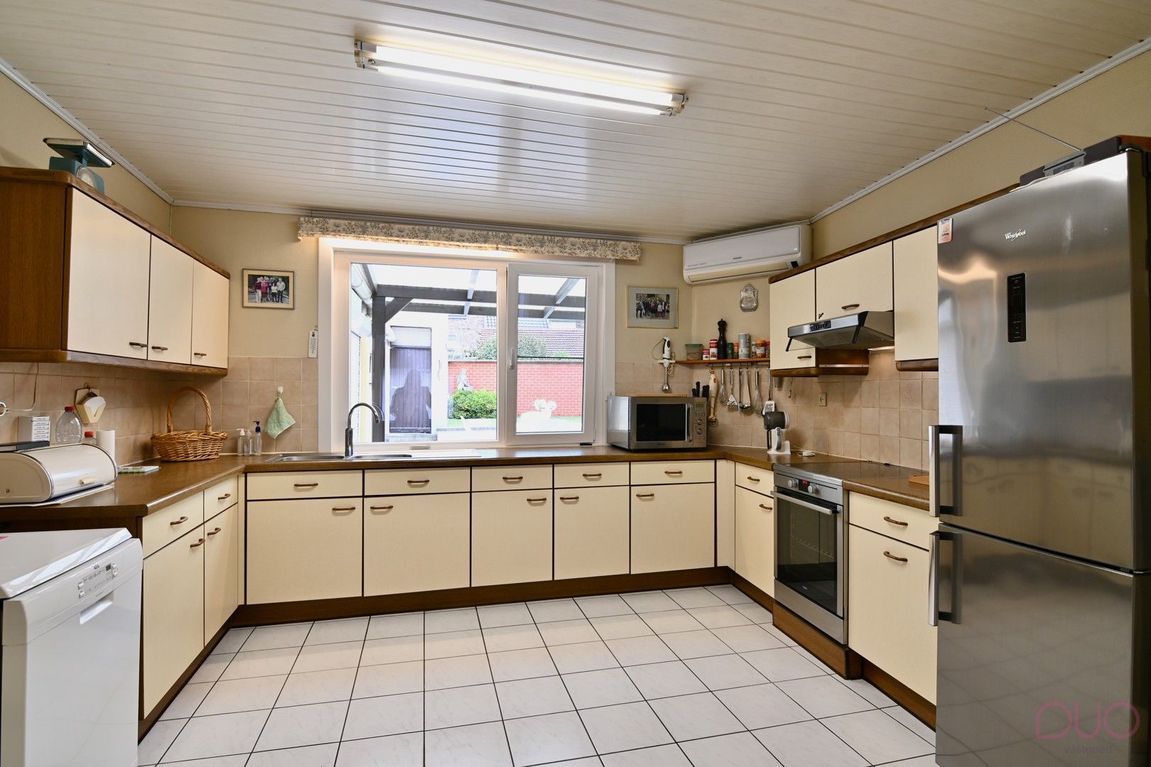 Grotendeels vernieuwde stadswoning op toplocatie met achterliggende stadstuin foto 5