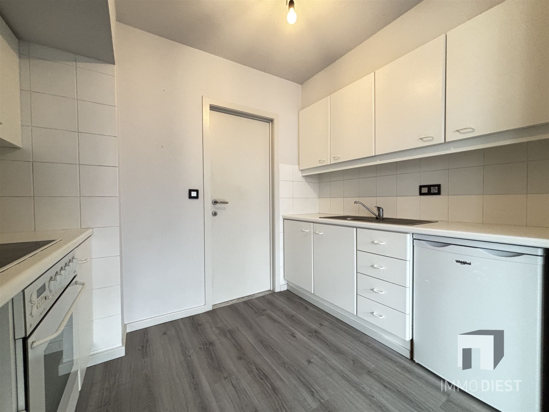 Lichtrijke studio dichtbij het centrum van Tessenderlo foto 5