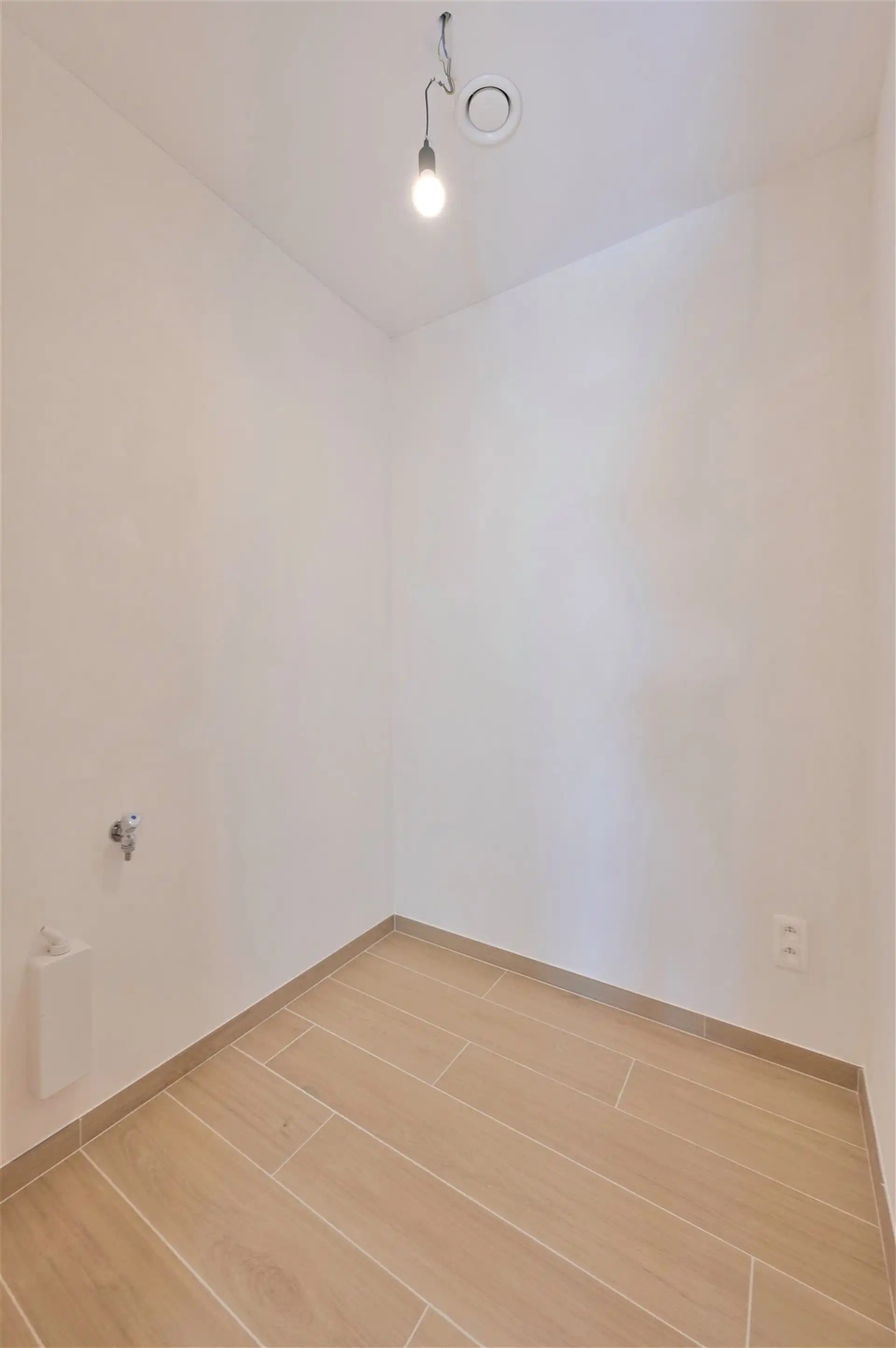 Comfortabele nieuwbouwwoning met 3 slaapkamers foto 19