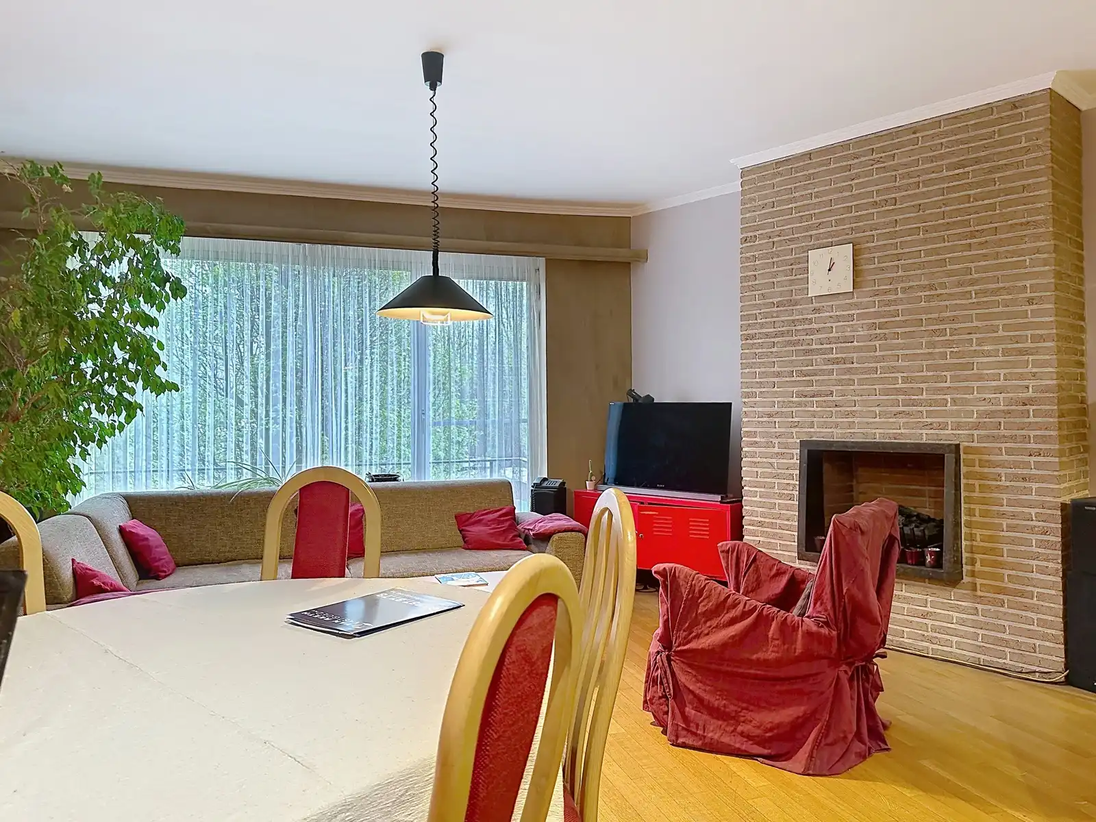 Appartement met drie slaapkamers.  Optie tot garage foto 2