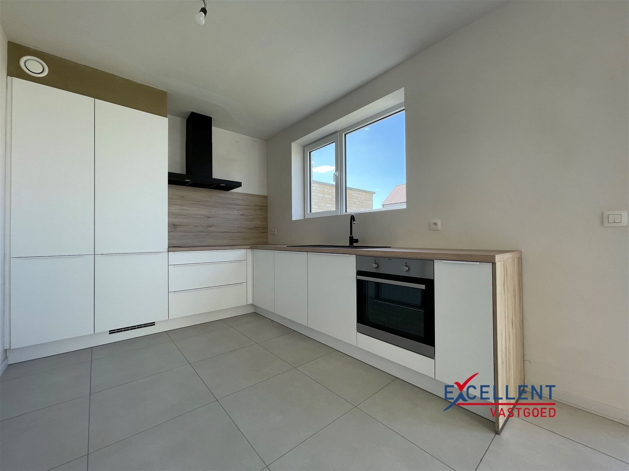 Nieuwbouwwoning met 3 slaapkamers te huur in Tielt foto 4