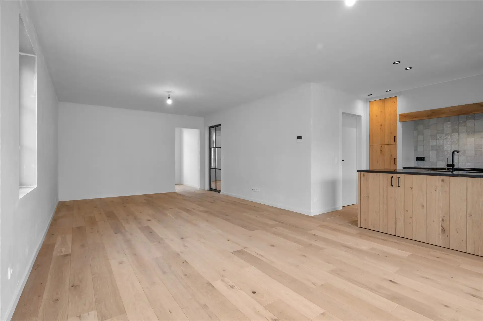 Prachtige en rustig gelegen nieuwbouwwoning met tuin foto 7