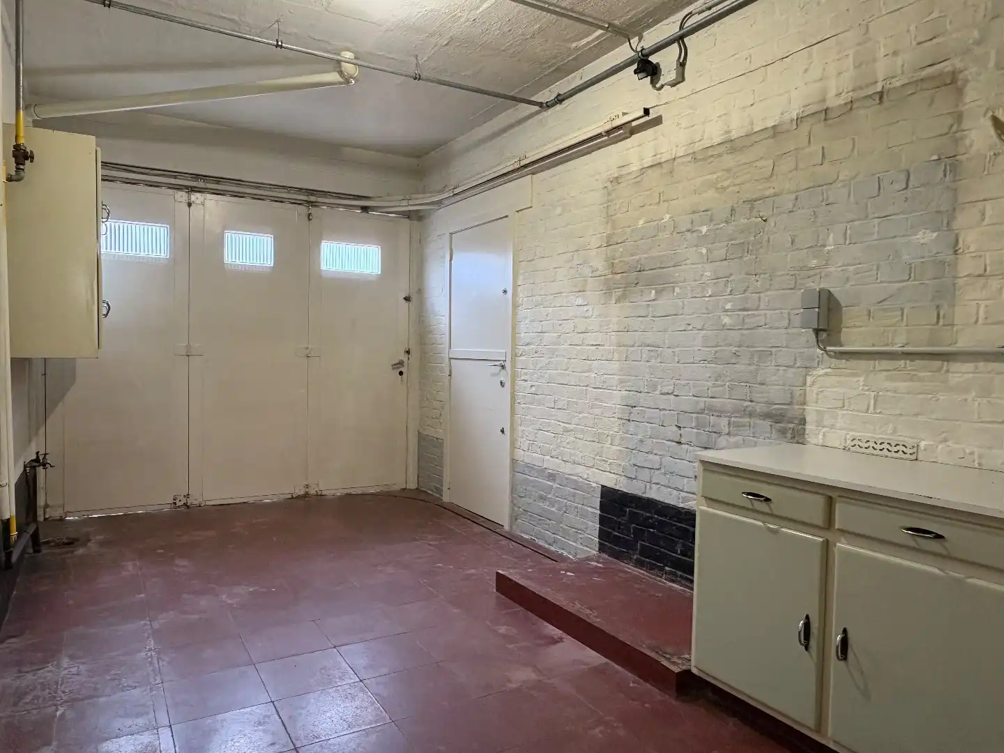 Sterke woning in beton met 3 garages, landelijke verzichten in Hulste. foto 19