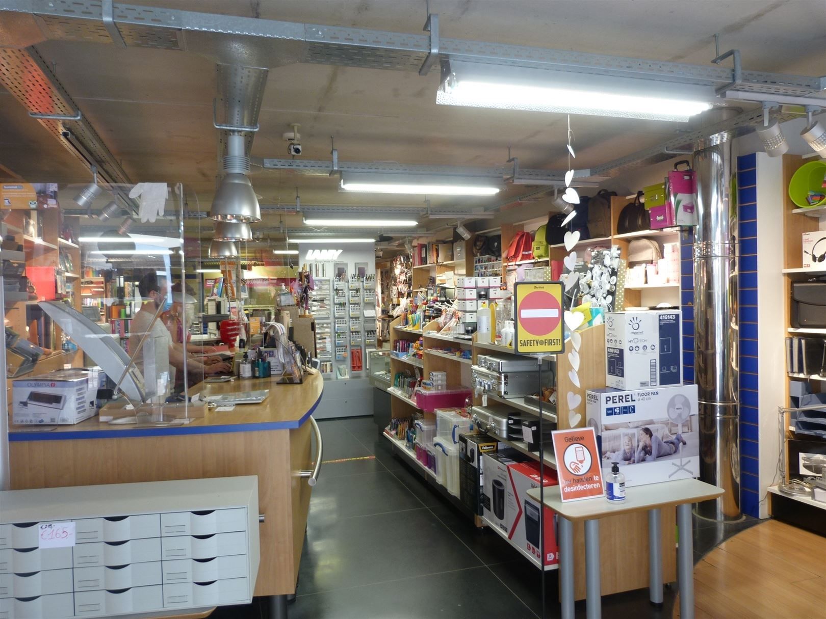 Winkelruimte foto 2