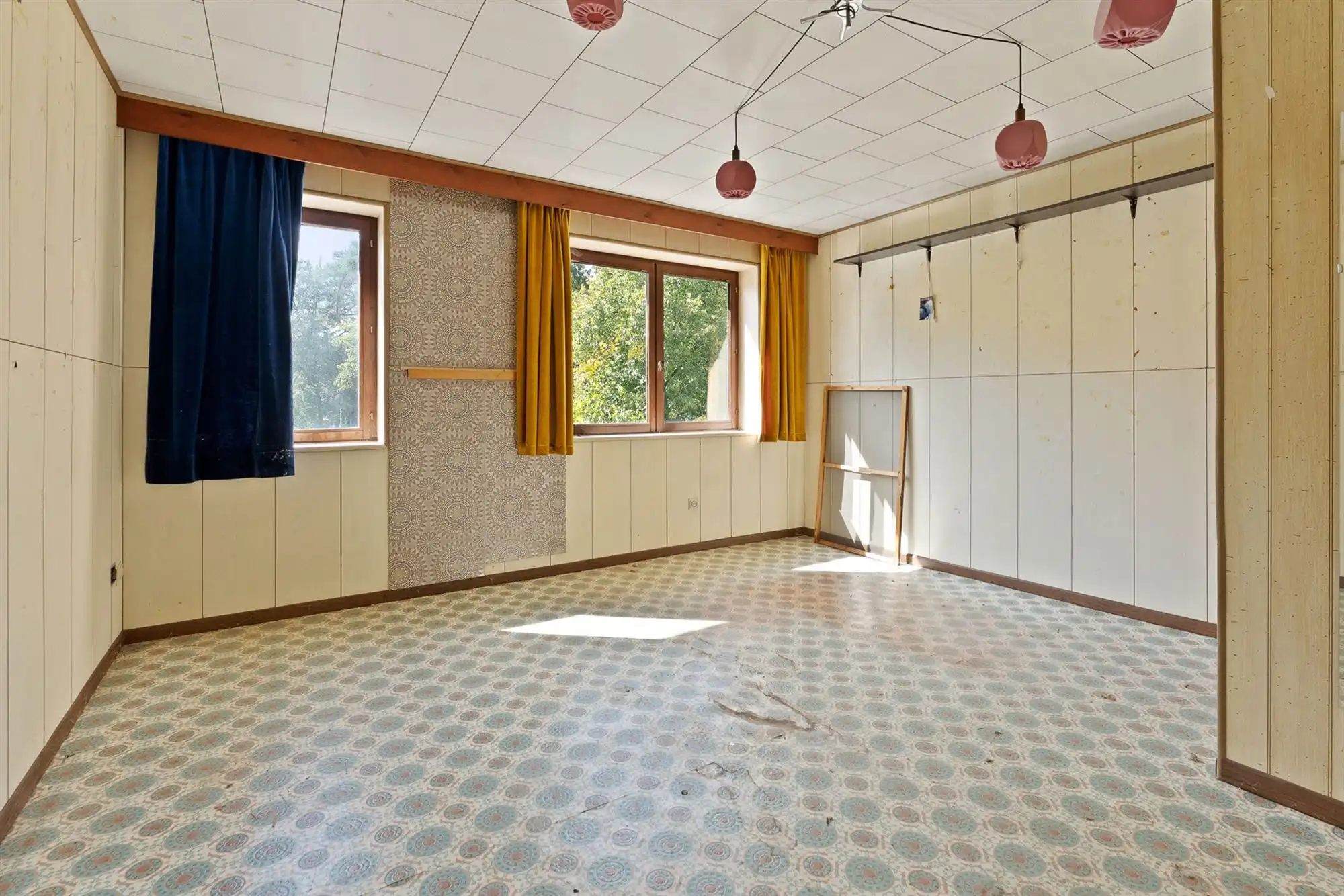 WONING MET ZICHT OP KANAAL OP PRACHTIGE LIGGING foto 18