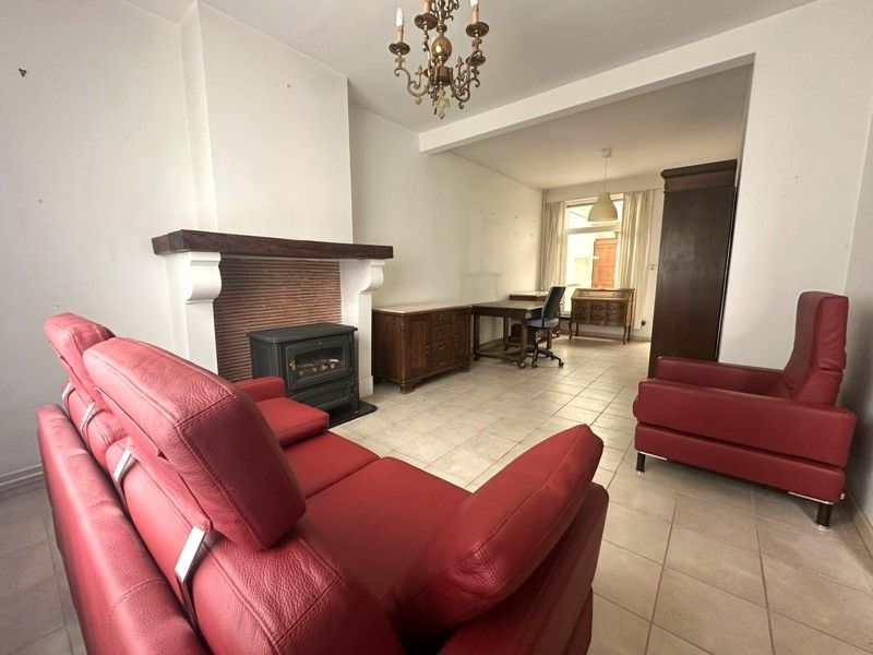 Gezinswoning met 3 slaapkamers in hartje Sint-Andries! foto 2