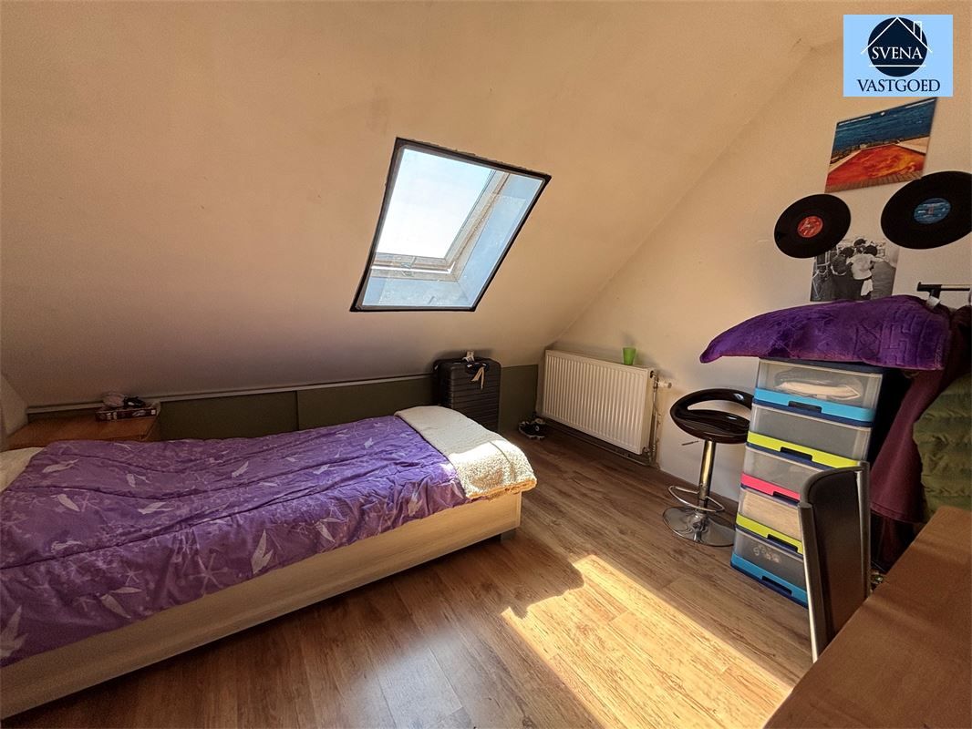 RUSTIG GELEGEN WONING MET 5 SLAAPKAMERS EN GARAGE foto 12