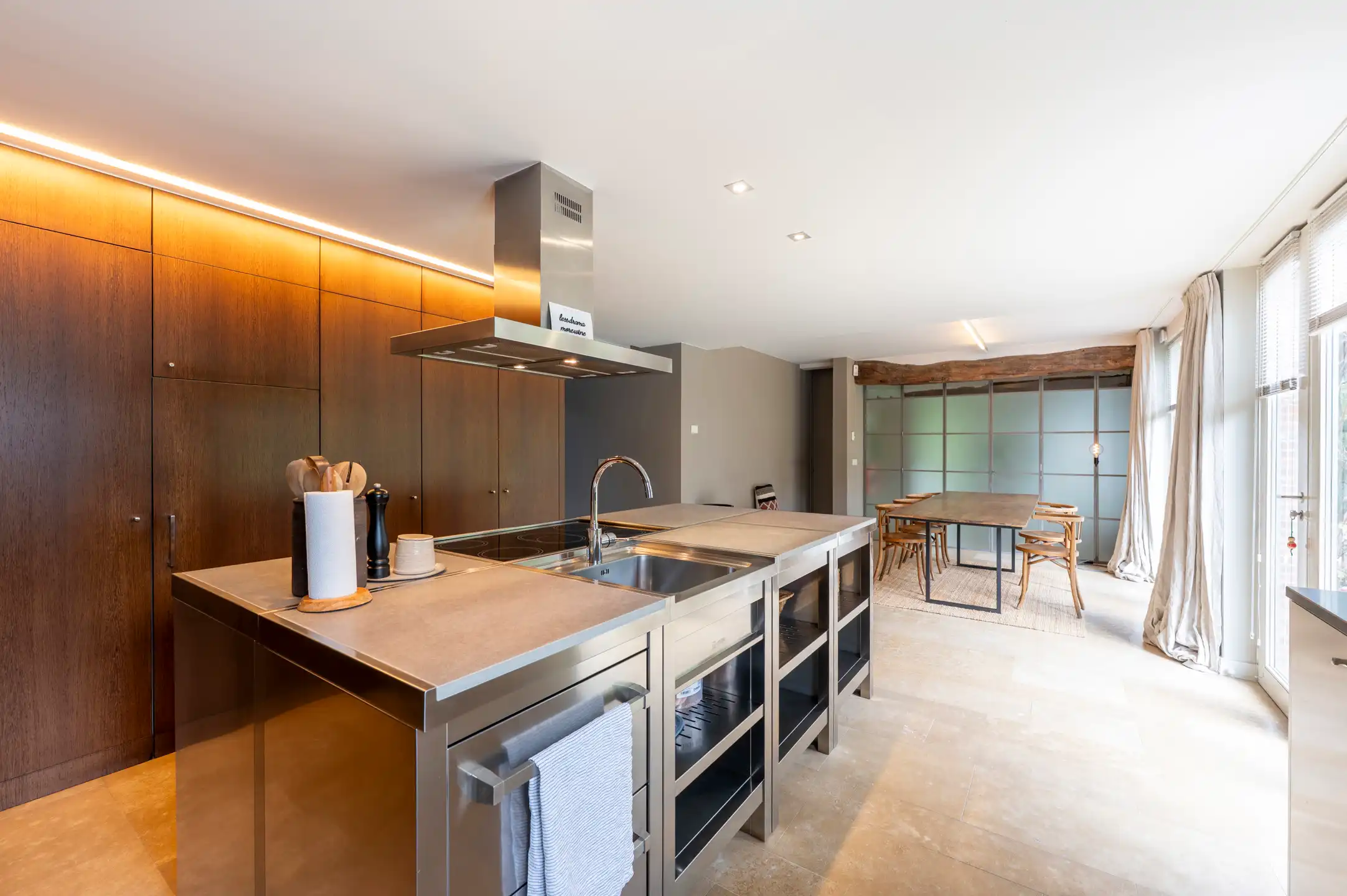 RIJMENAM - Uitzonderlijk gerenoveerde 18e-eeuwse hoeve foto 4