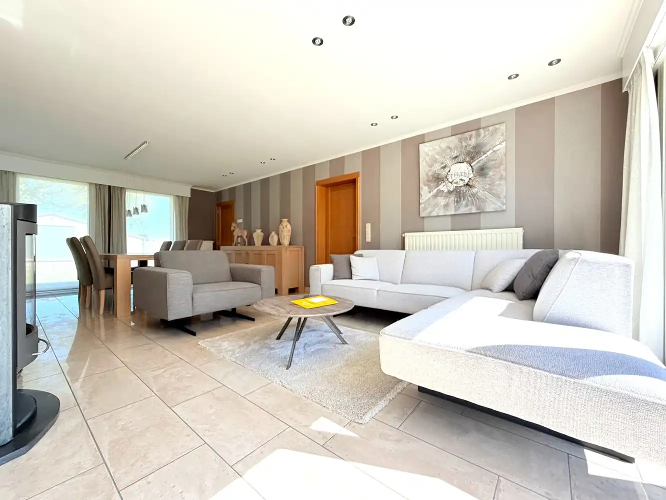 Exclusieve eigendom met 4 slaapkamers (5682m²) foto 5