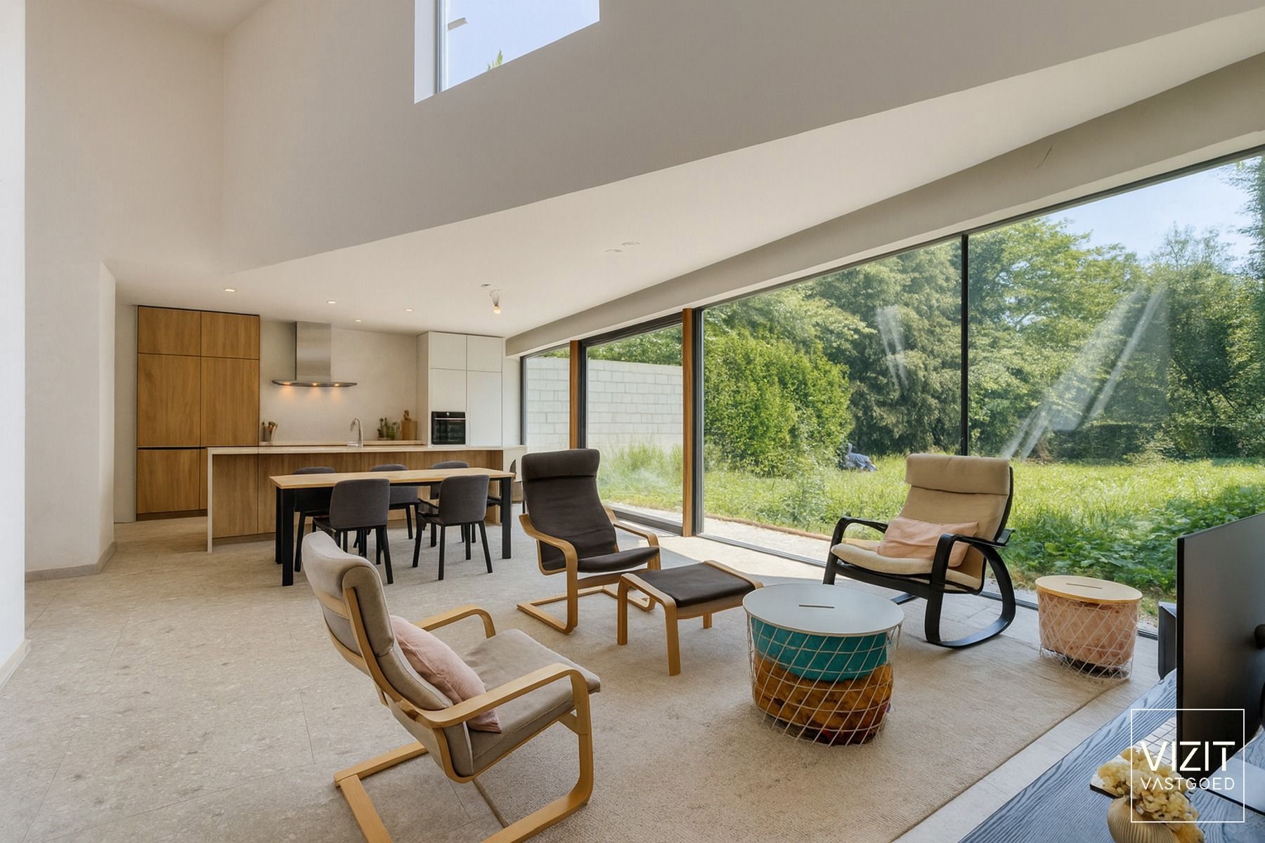 Unieke karaktervolle architectenwoning foto 3