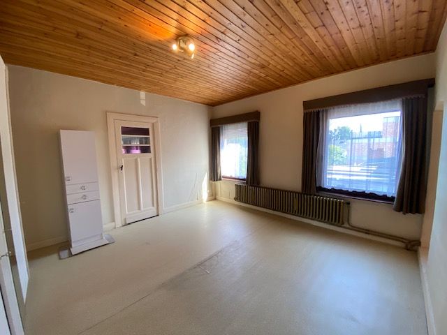 Te renoveren art deco woning met tuin op 900m² foto 10