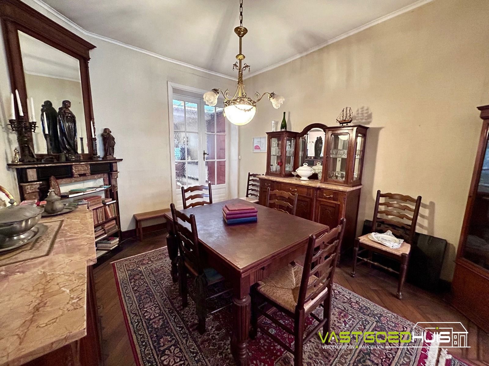 Karaktervolle, gesloten bebouwing met tuin en garage! foto 10