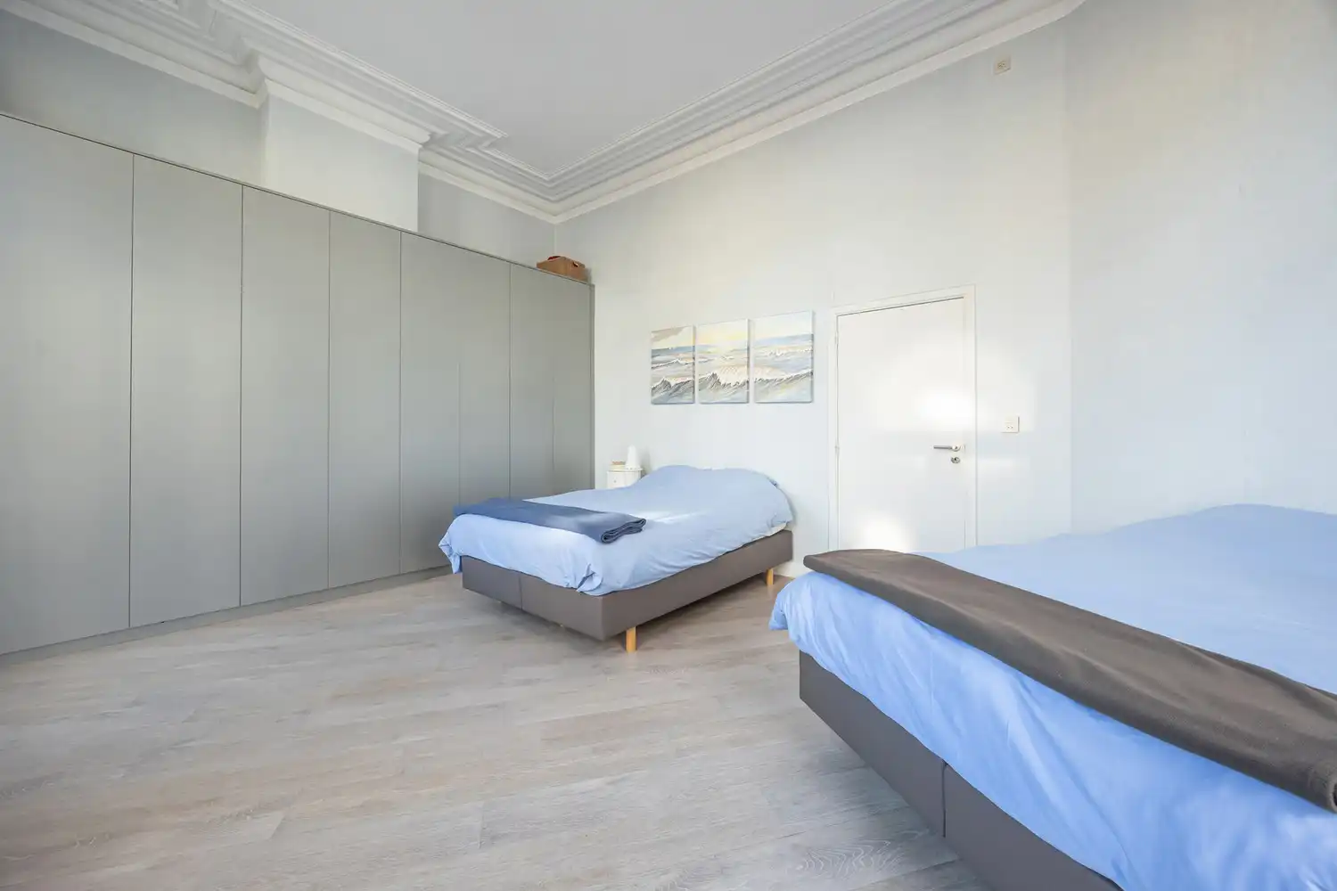 Karaktervolle en lumineuze burgerwoning (262m²) met aangename buitenruimte op hoeklocatie in hartje Zurenborg foto 15