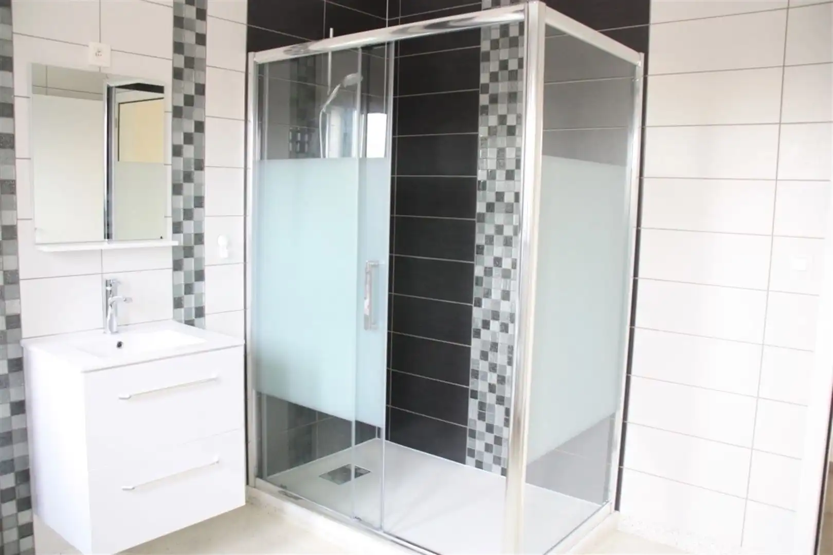 Appartement Gentbrugge (3min Gent-Zuid, vlakbij Ledeberg & Merelbeke) foto 9