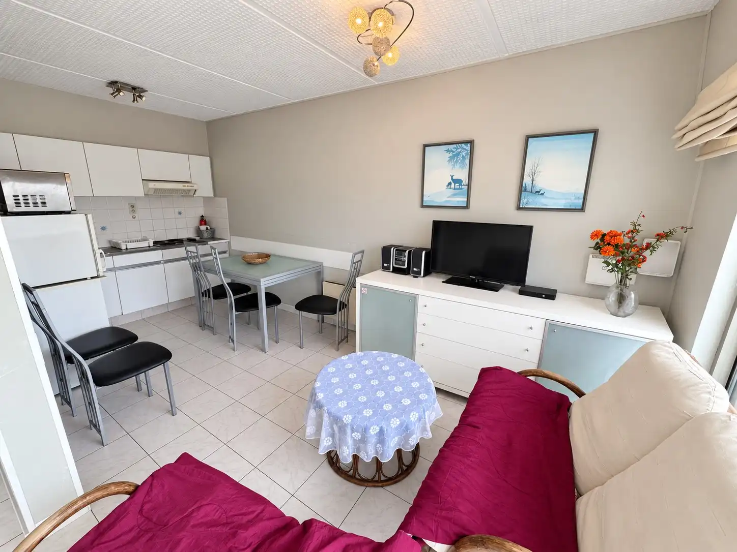 Te renoveren appartement met terras in Park Atlantis – De Haan. foto 2
