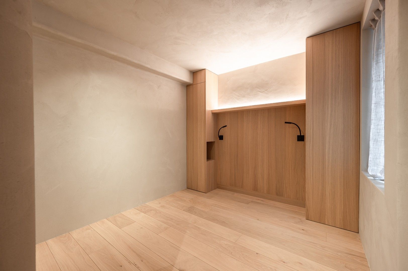 Gerenoveerd appartement met 3 slaapkamers, gelegen nabij de Zeedijk en het Driehoeksplein. foto 13