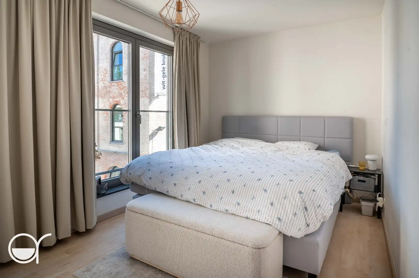 2 slaapkamerappartement met groot terras foto 9