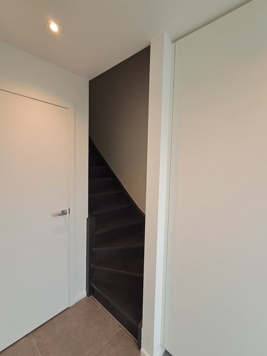 Nieuwbouwwoning op rustige ligging. foto 7