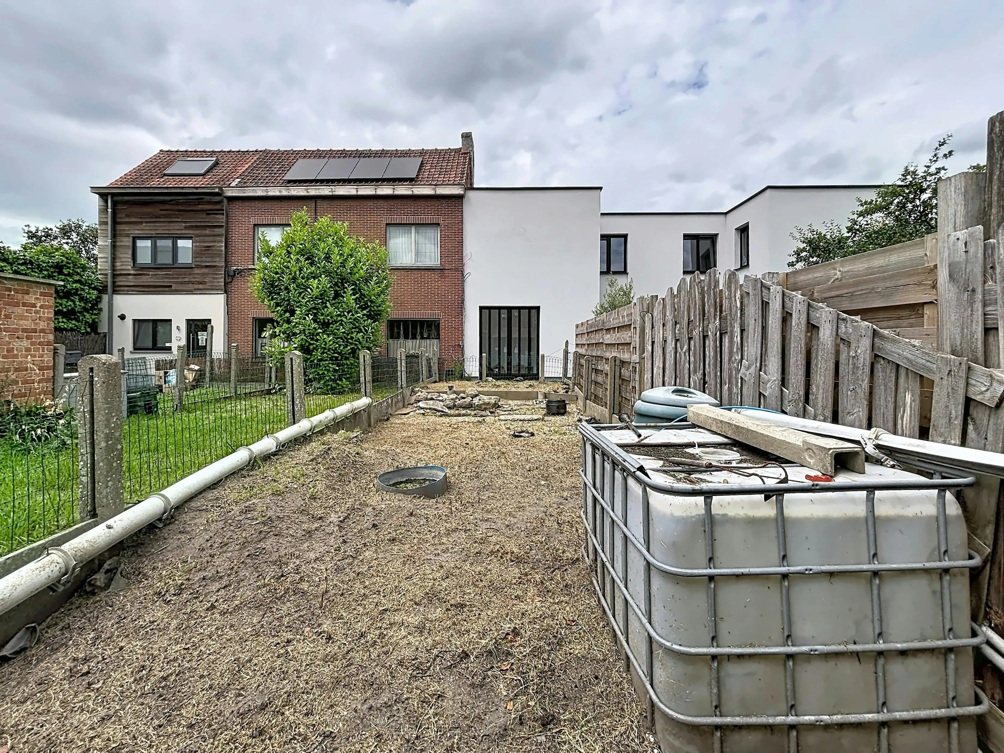 Te renoveren woning met tuin in Deinze foto 12