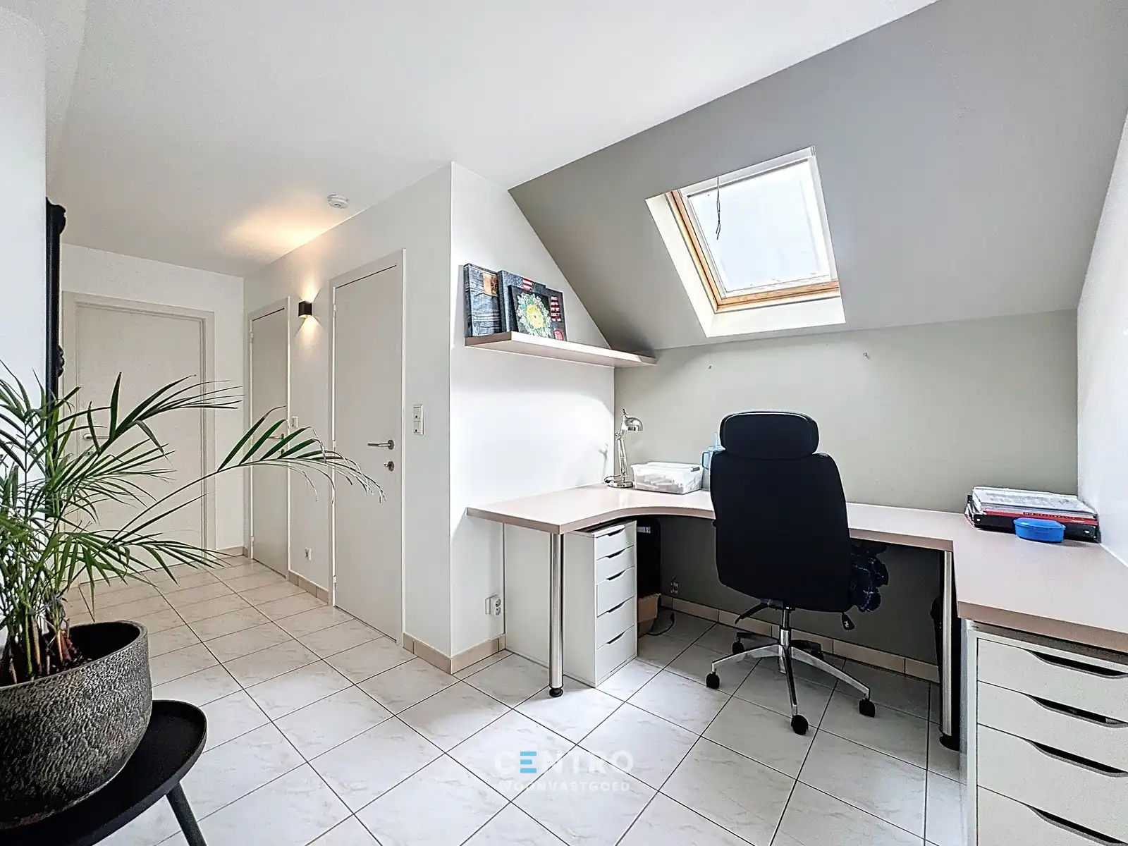 Goed onderhouden woning met 3 slpks én garage! foto 12