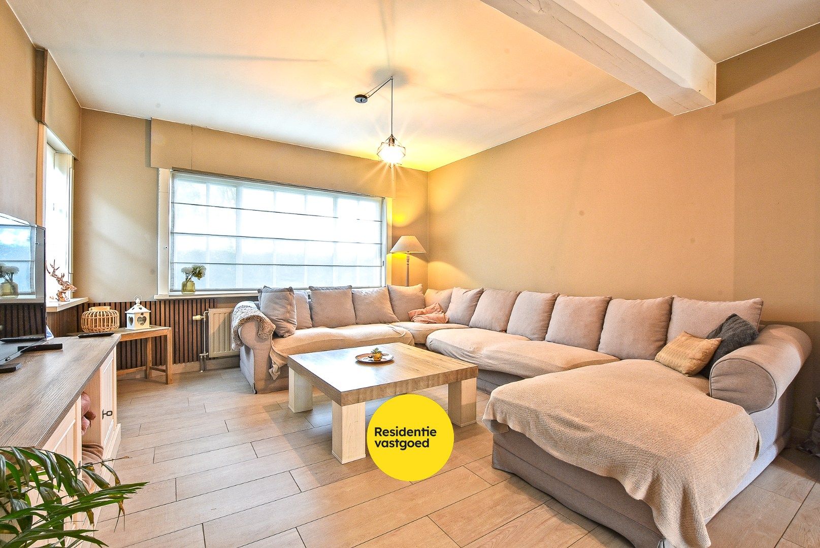 Instapklare alleenstaande woning met 4/5 slaapkamer op 2.084m² te Diksmuide! foto 10