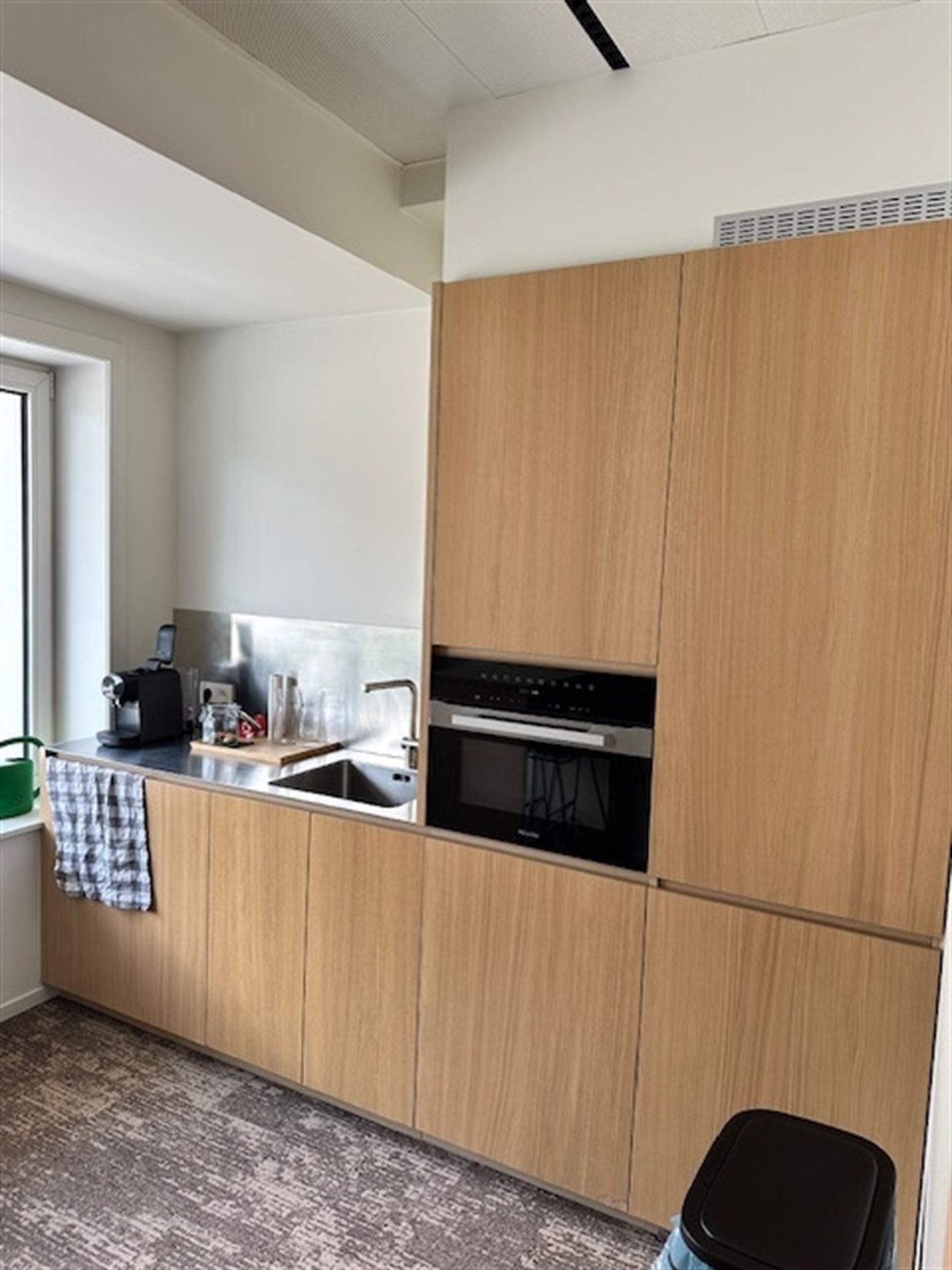 Kantoorgebouw foto 13