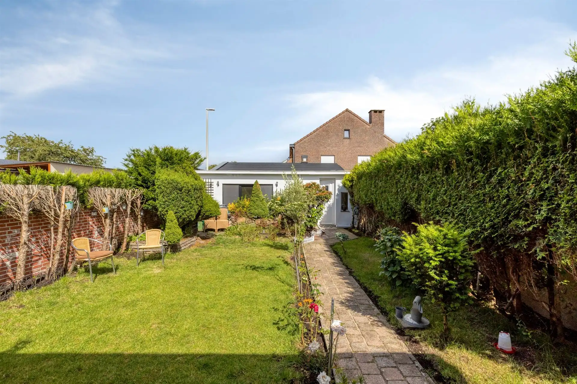 Gerenoveerde woning met 3 slpk's, zonnige tuin en garage! foto 20